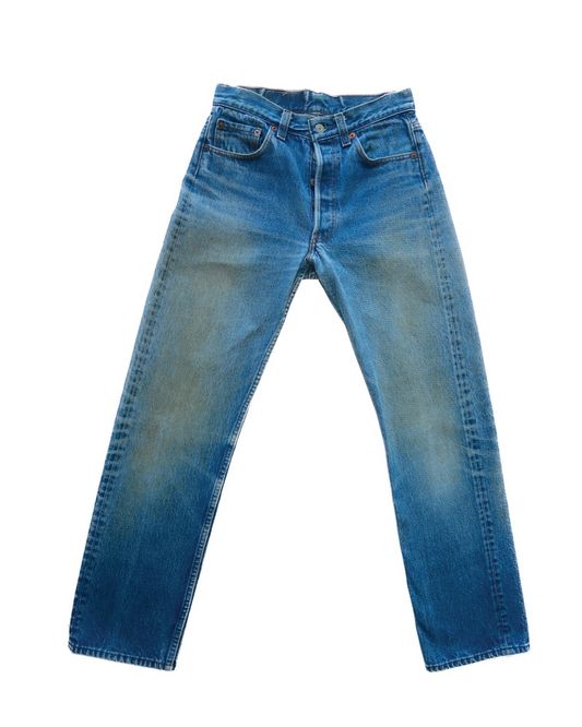 28 inch 501 jeans, 28 inch waist, 39 inch hip,  10 inch rise,  29.5 inch inseam.  Age: 1980,  made in usa,  100% cotton,  button fly,  labeled: 29 inch,  modern fit: 26 inch.